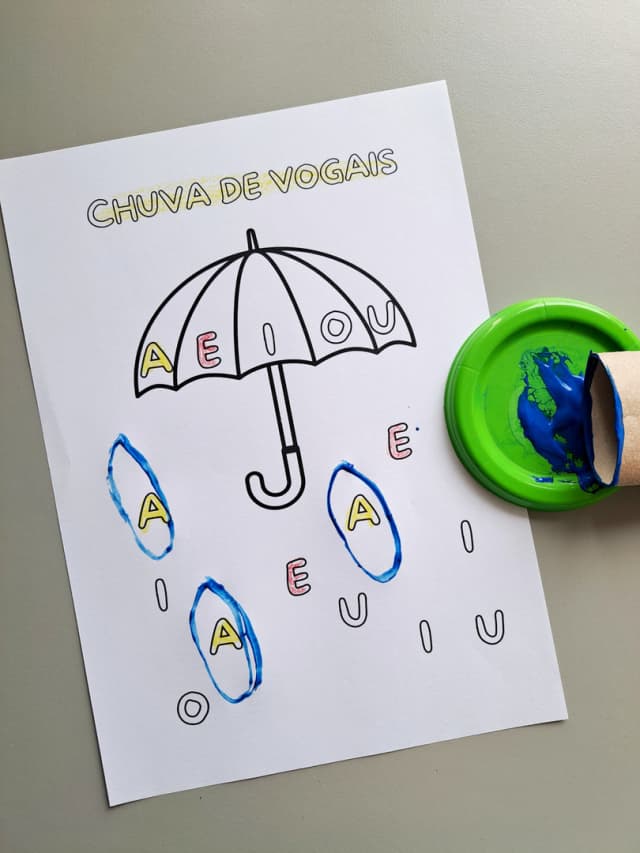 119-1-foto-chuva-de-vogais-3