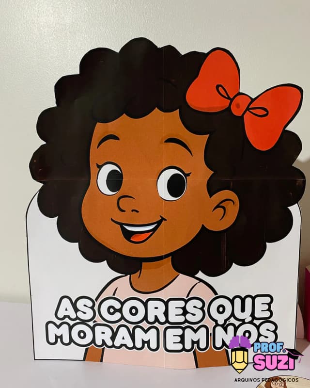 FOTOS LUVA AS CORES QUE MORAM EM NÓSS 1.png