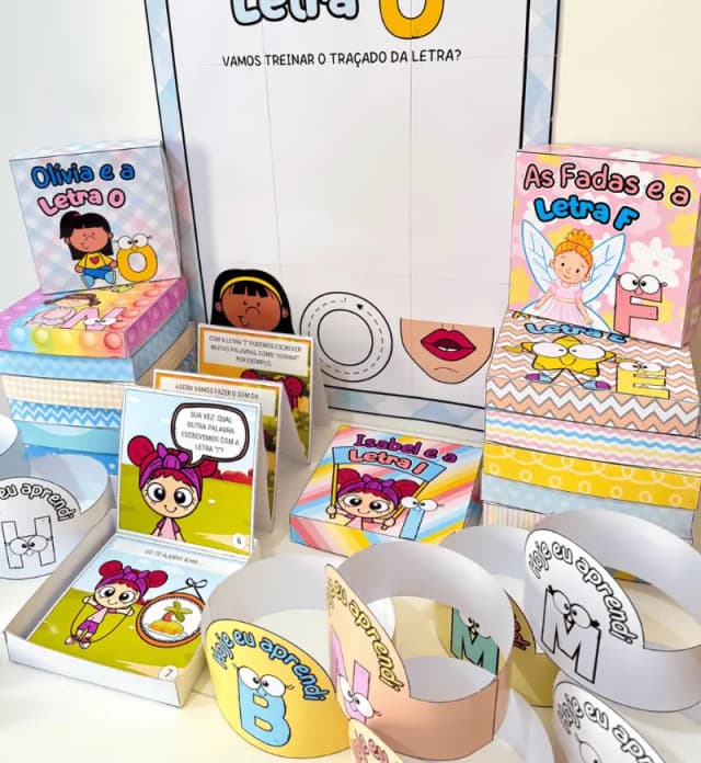 combo histórias na caixa alfabrto completo.webp