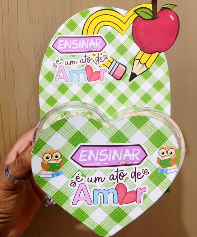 dia-dos-professores-coracao-5