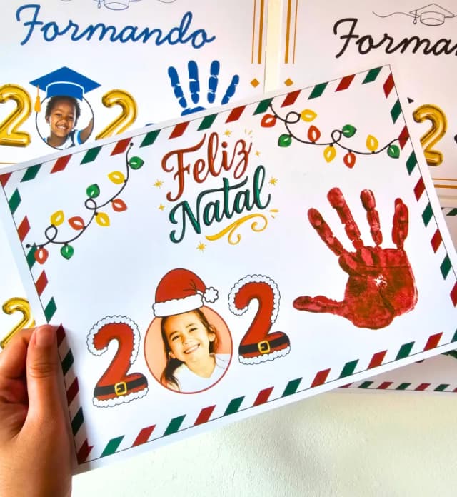 lembrança 2025 com carimbo de mão.webp