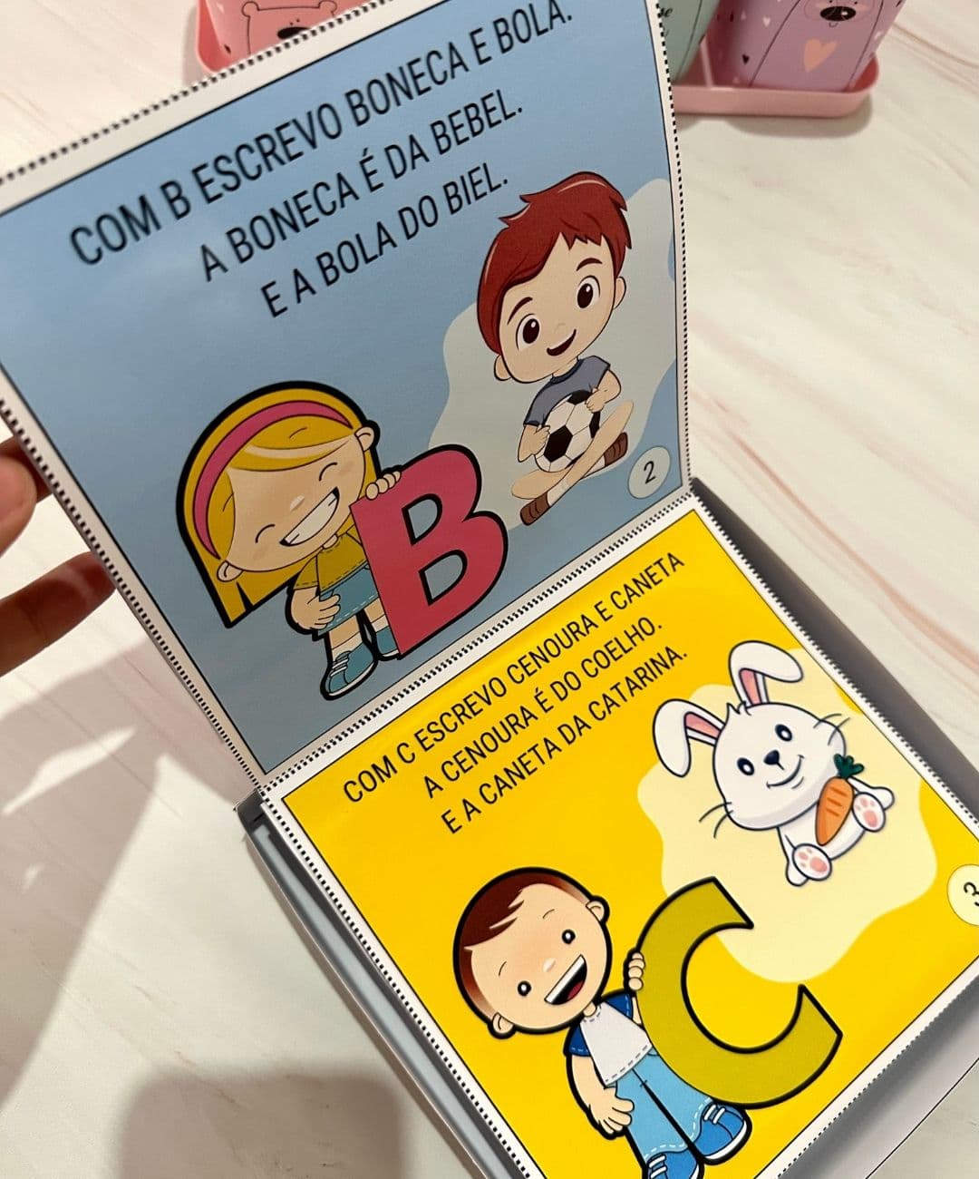 arquivo alfabeto na caixa educação infantil.jpg