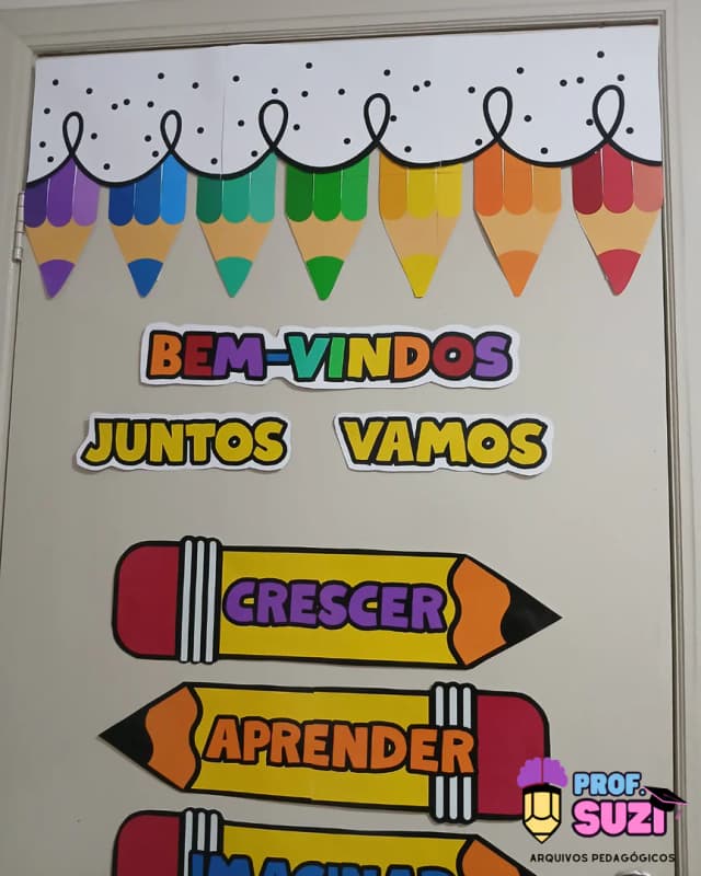 Fotos painel de porta bem-vindos lápis  3.png