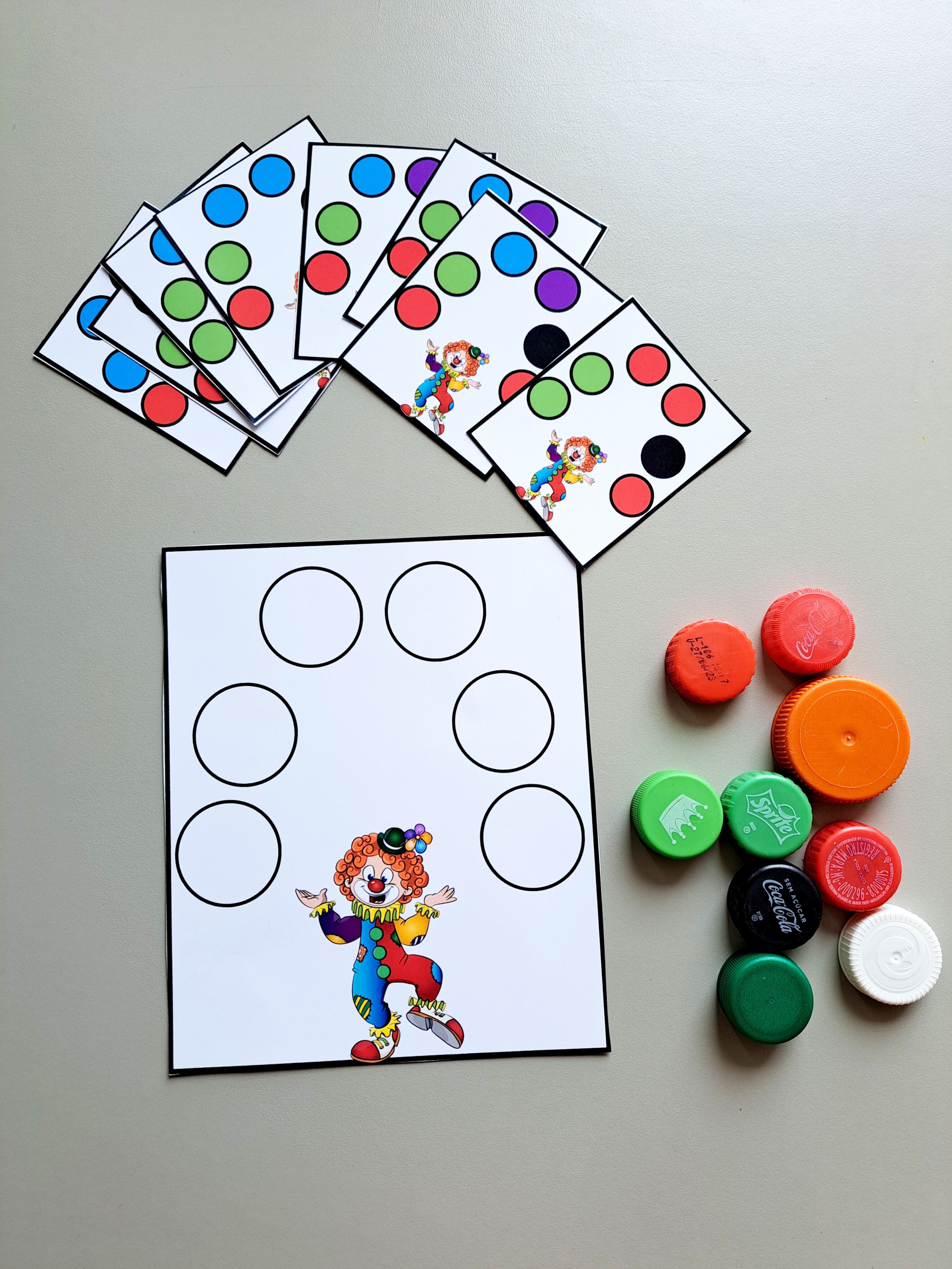 108.1) Foto Pareamento das cores palhaço (1).jpg