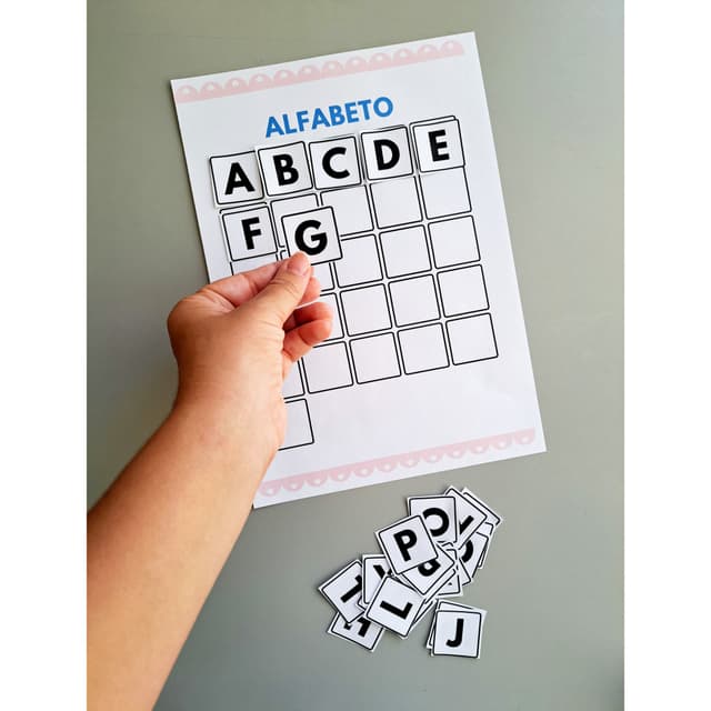 12.1) Foto tabela do alfabeto (3).jpg