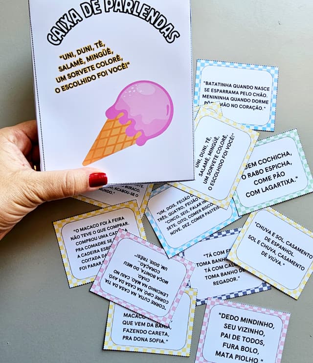 168.1) Foto Caixa de parlendas (1).jpg