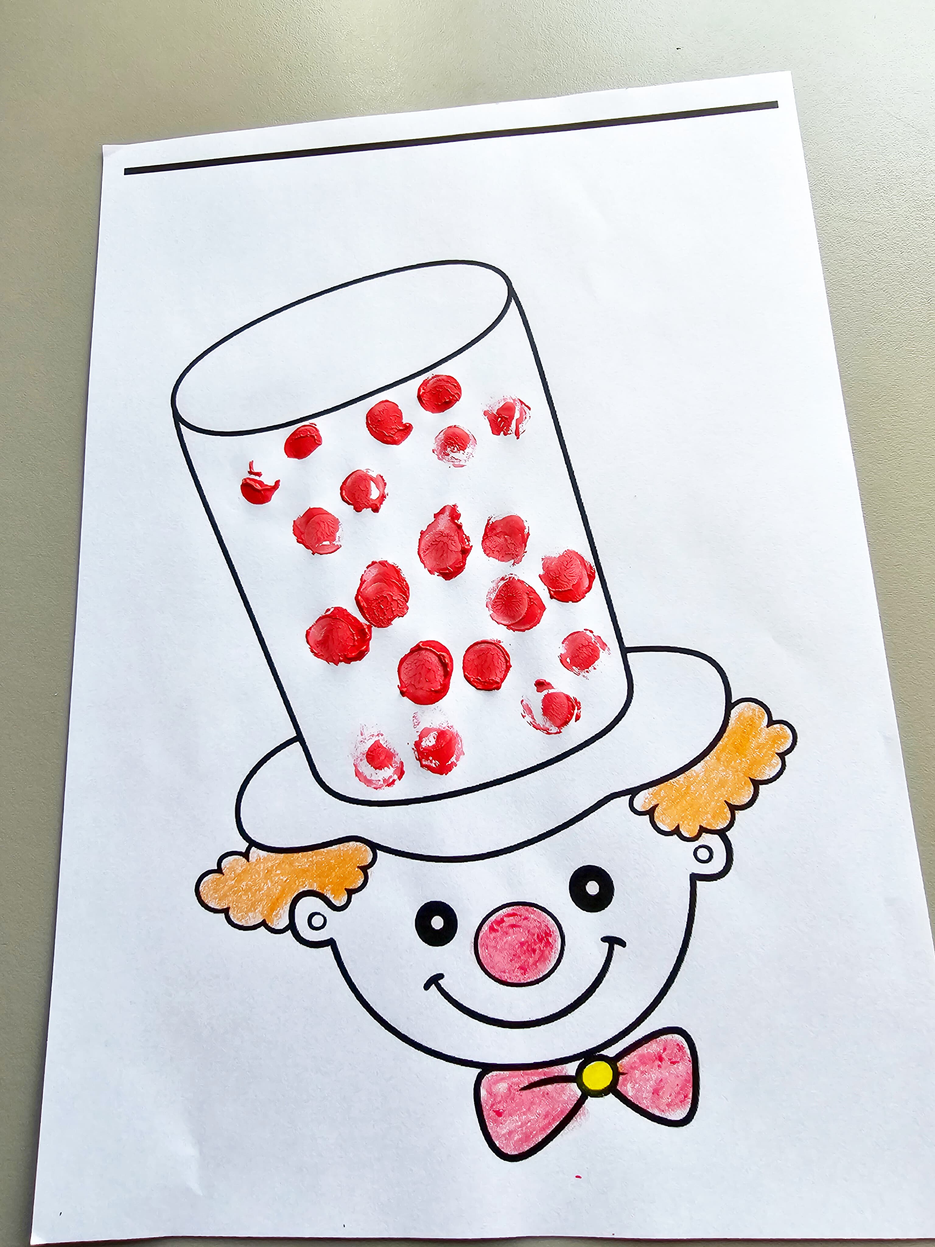 270.1) Foto Cartola do palhaço (1).jpg