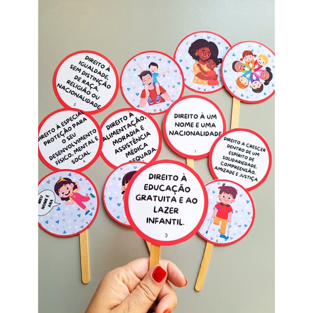 57) Foto Palitoches Os dez direitos das crianças.jpg