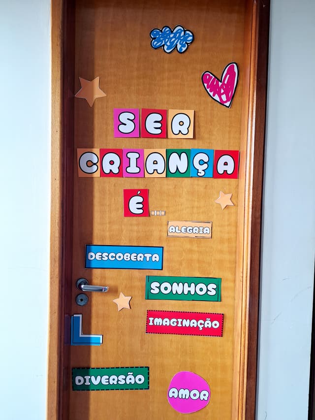 59.1) Foto Painel Porta Dia das Crianças (1).jpg