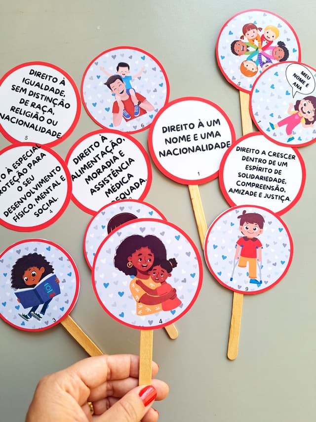 57) Foto Palitoches Os dez direitos das crianças (3).jpg