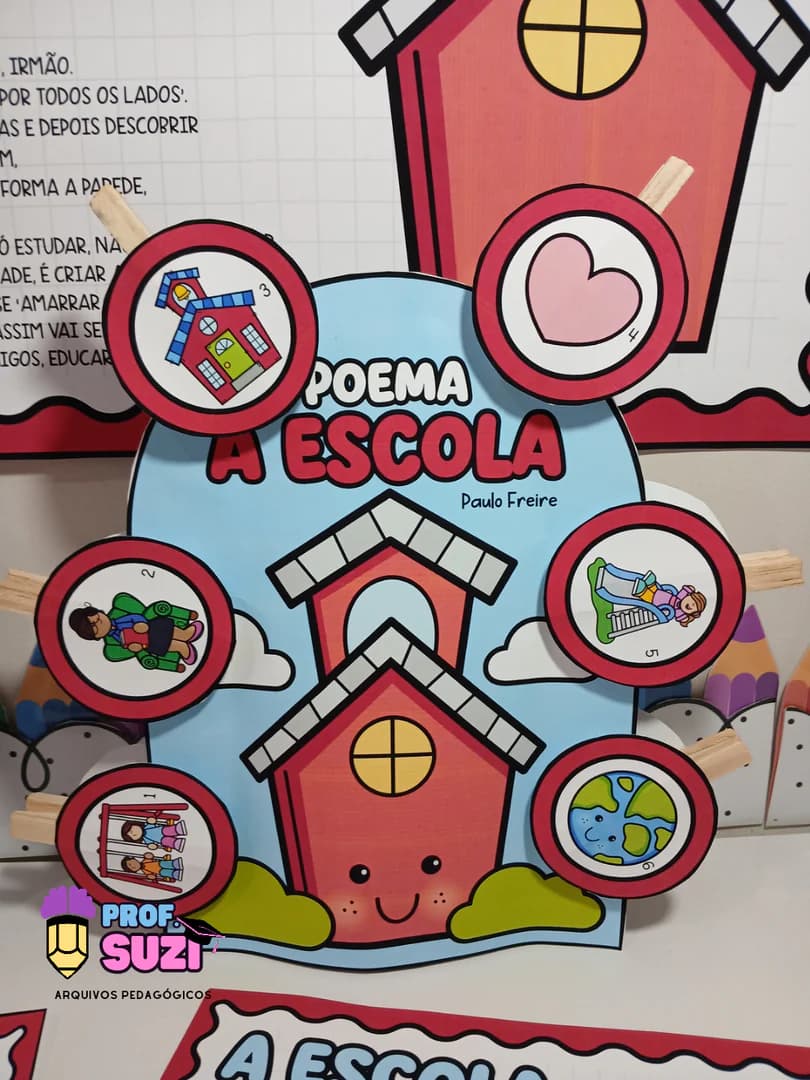 Fotos painel e luva poema a escola_20260309_210738_0003.png