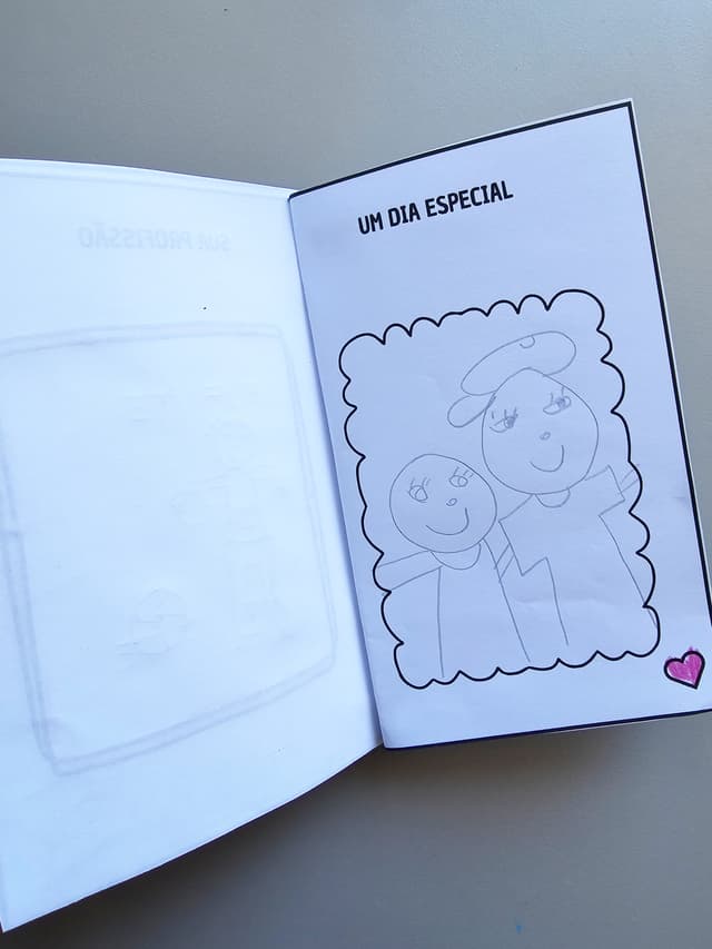 178.1) Foto Livrinho dia dos Pais (2).jpg