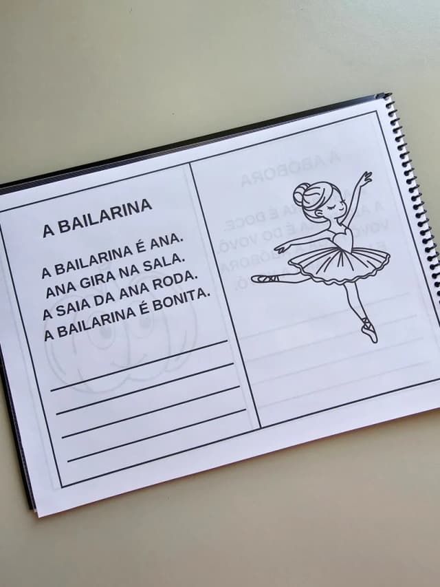 230.1) Foto livrinho de leitura (2).jpg