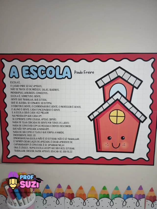Fotos painel e luva poema a escola_20260309_210737_0002.png