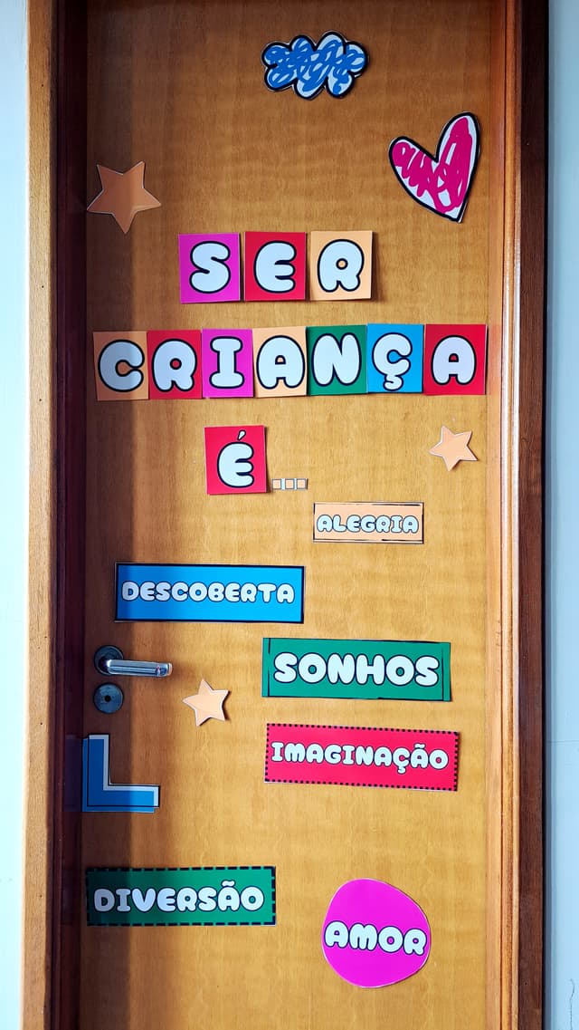 59.1) Foto Painel Porta Dia das Crianças (3).jpg