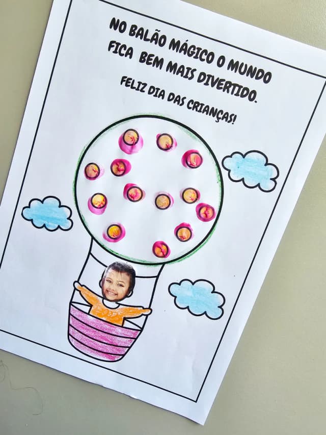 219.1) Foto Criança no balão (1).jpg