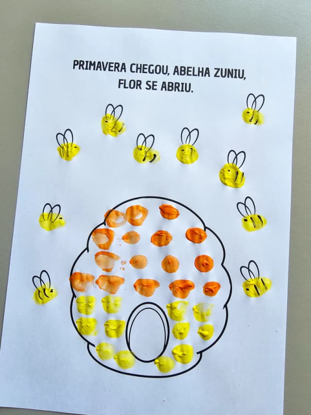210.1) Foto Abelhinhas a voar (3).jpg