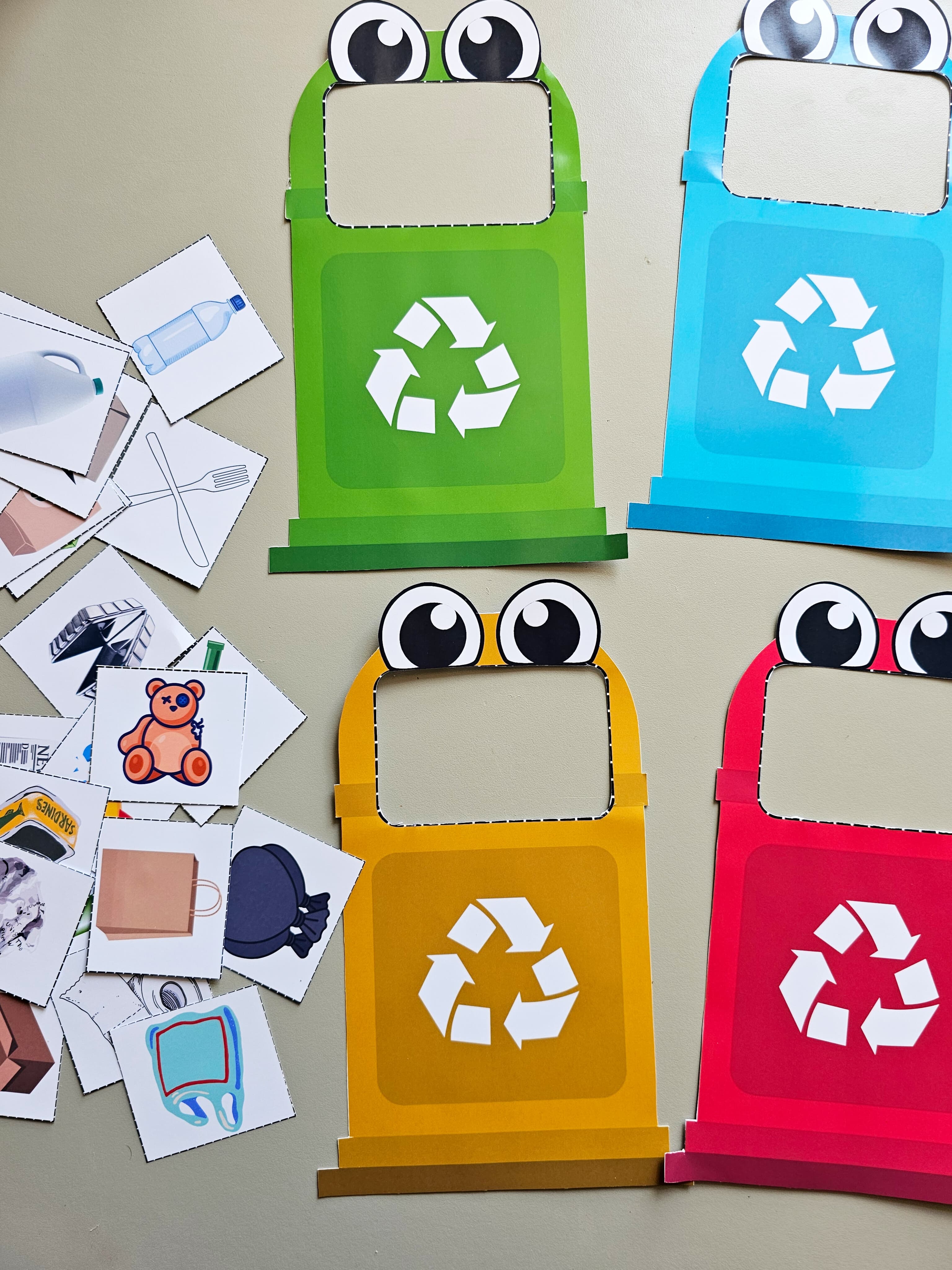 152.1) Foto Lata de reciclagem (8).jpg