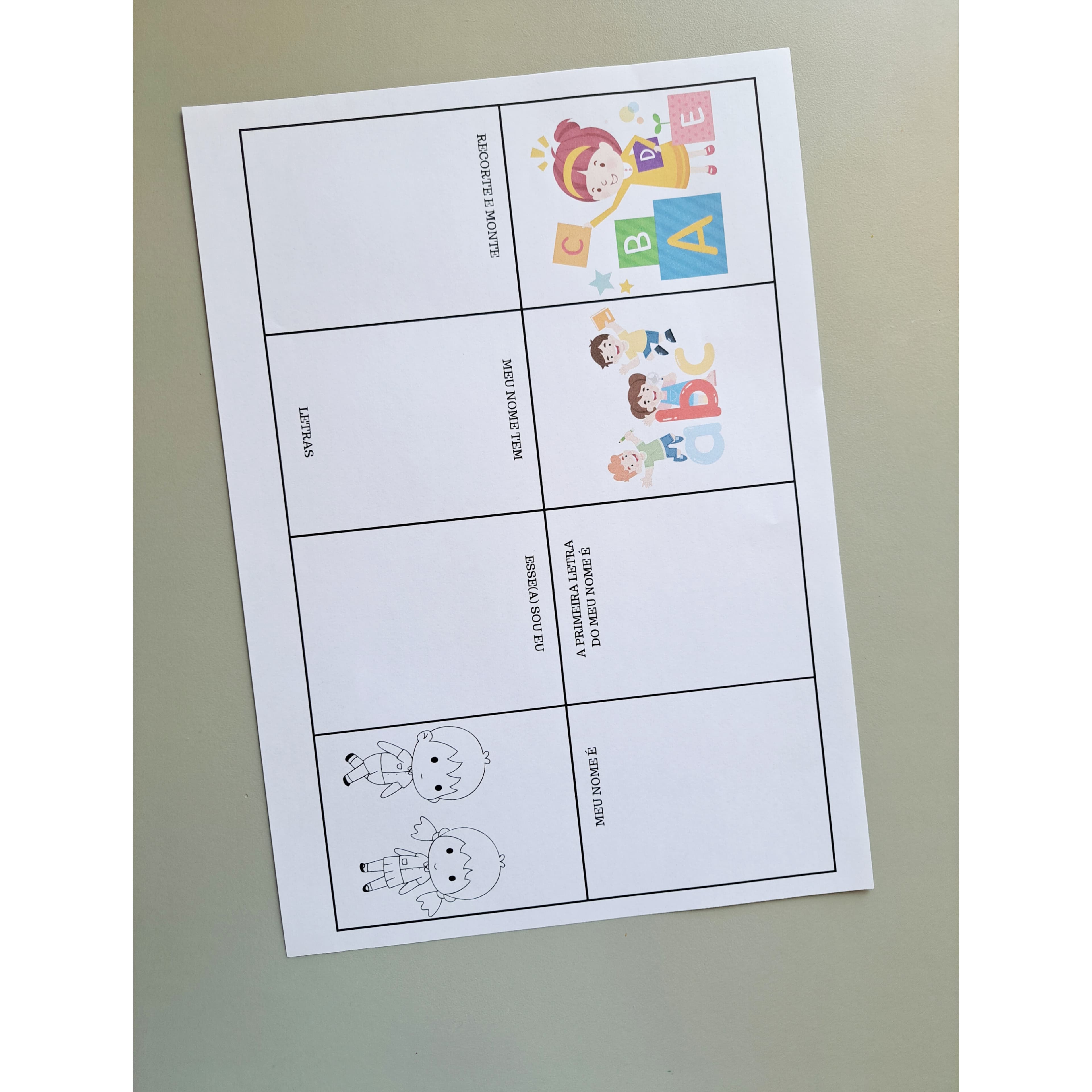 33.1) Foto dobradura livrinho para colorir (2).jpg