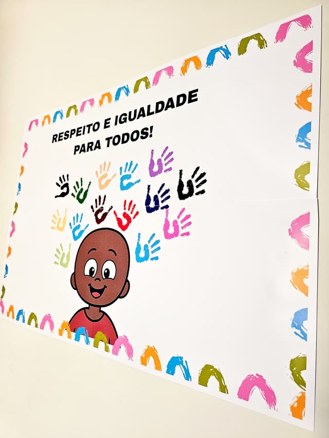 229.1) Foto Cartaz 2x2 carimbo de mão consciencia negra (3).jpg