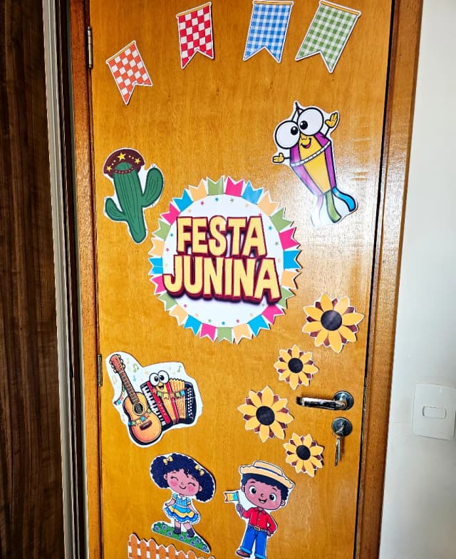313.1) Foto Painel de porta junino (3).webp