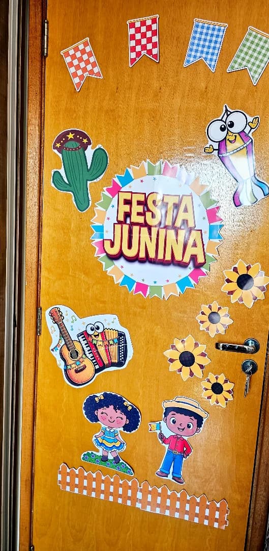 313.1) Foto Painel de porta junino (1).webp