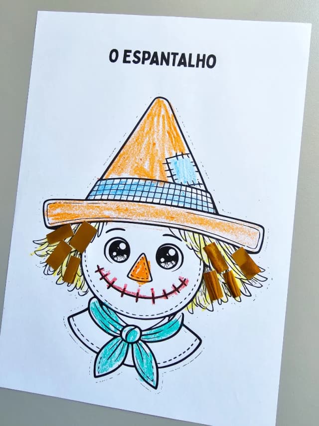 311.1) Foto Espantalho para colorir  (1).webp
