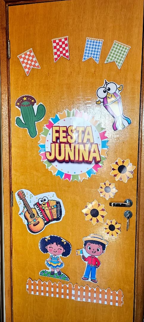 313.1) Foto Painel de porta junino (2).webp