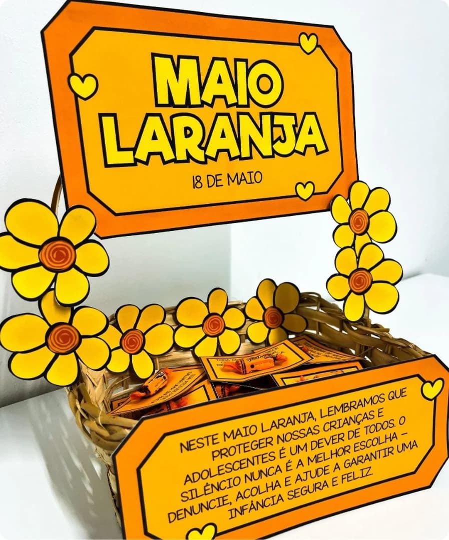 painel maio laranja.webp