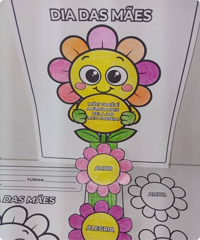 atividade interativa para o dia das mães para colorir.jpg