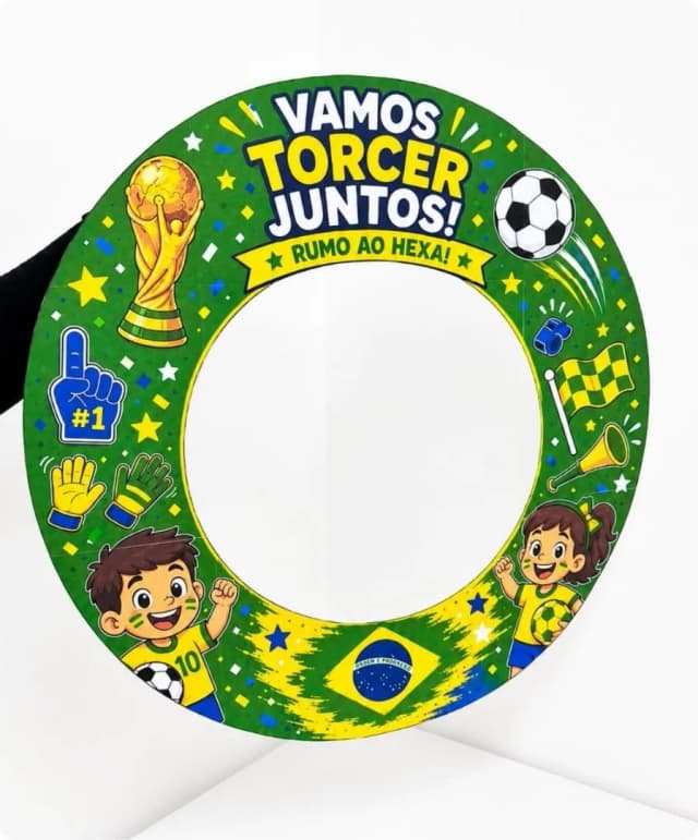 bambolê para fotos tema copa do mundo para imprimir pdf.webp
