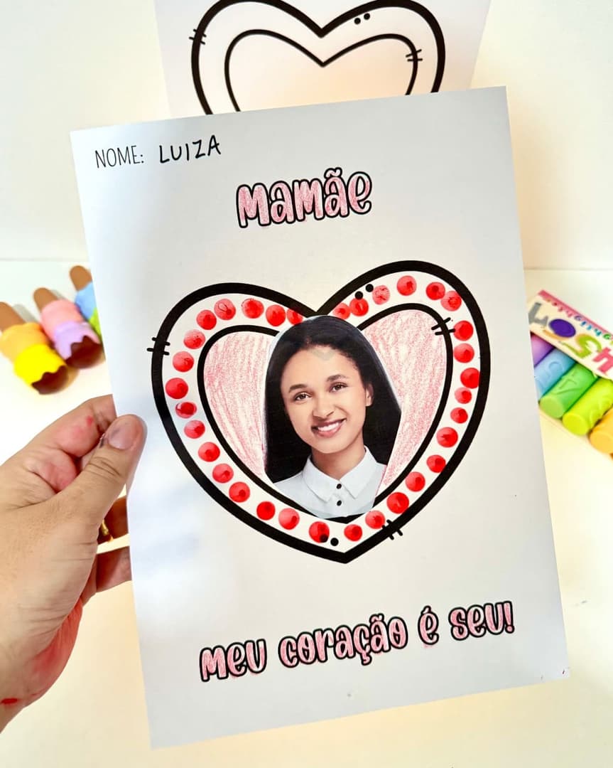 atividade-interativa-para-o-dia-das-maes-coracao