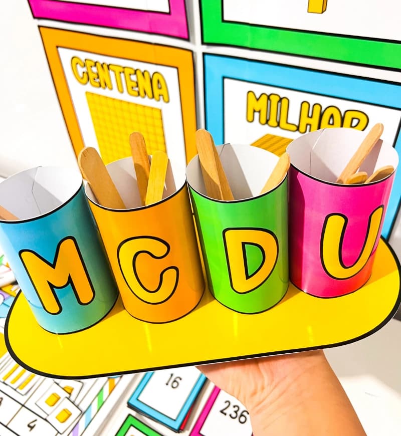 material-dourado