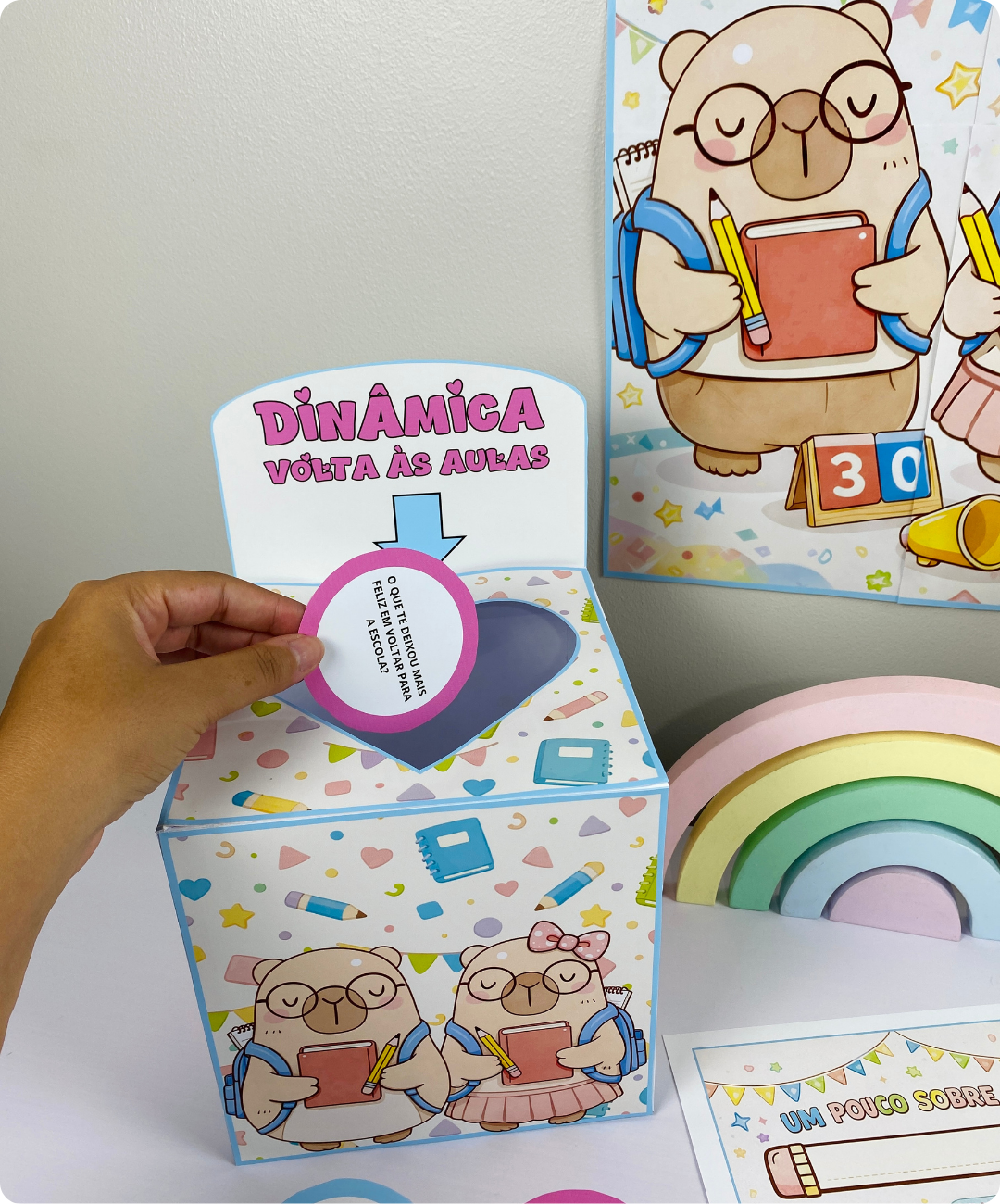 dinâmica de volta as aulas tema apivara.png