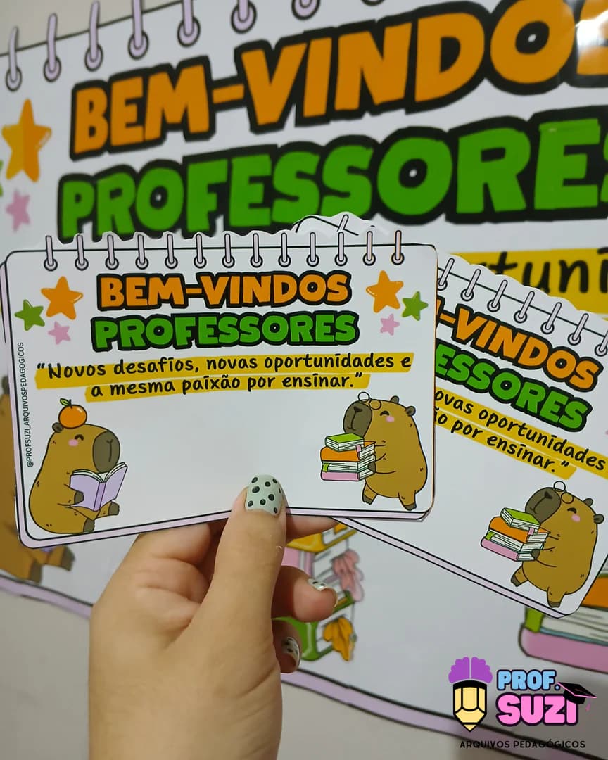 Fotos painel bem-vindos professores capivara 7.png