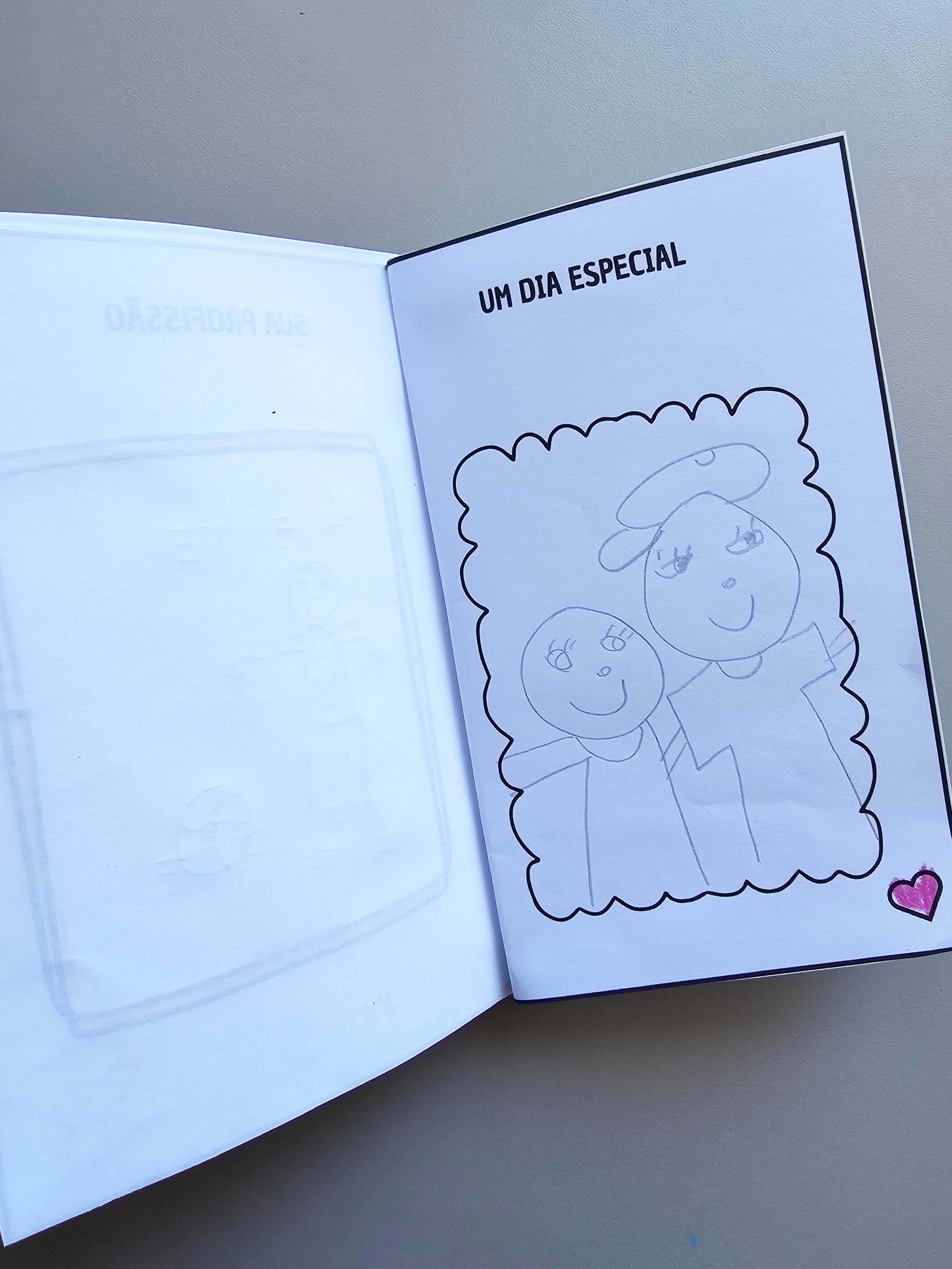 178.1) Foto Livrinho dia dos Pais (2).jpg
