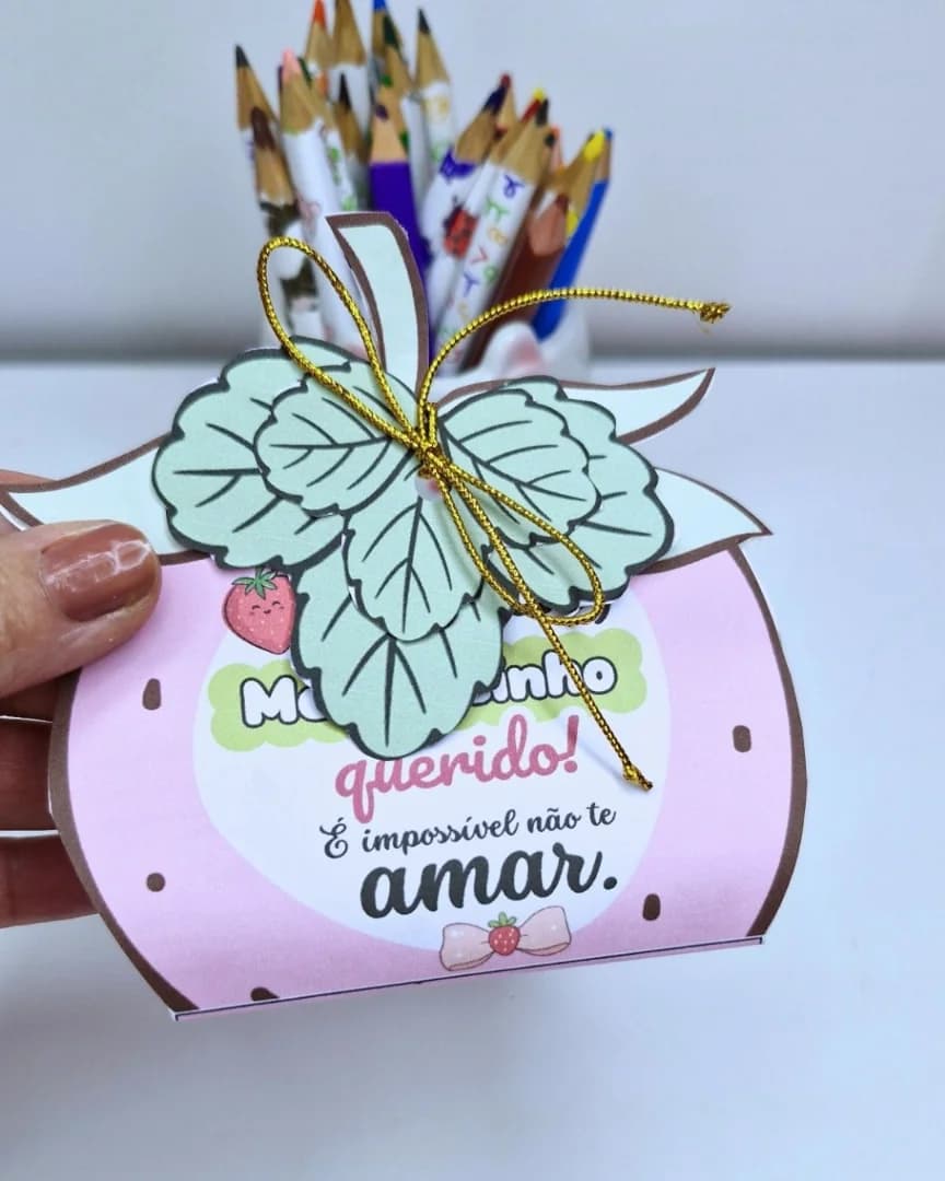 Caixinha Moranguinho Dia dos Pais (6).webp