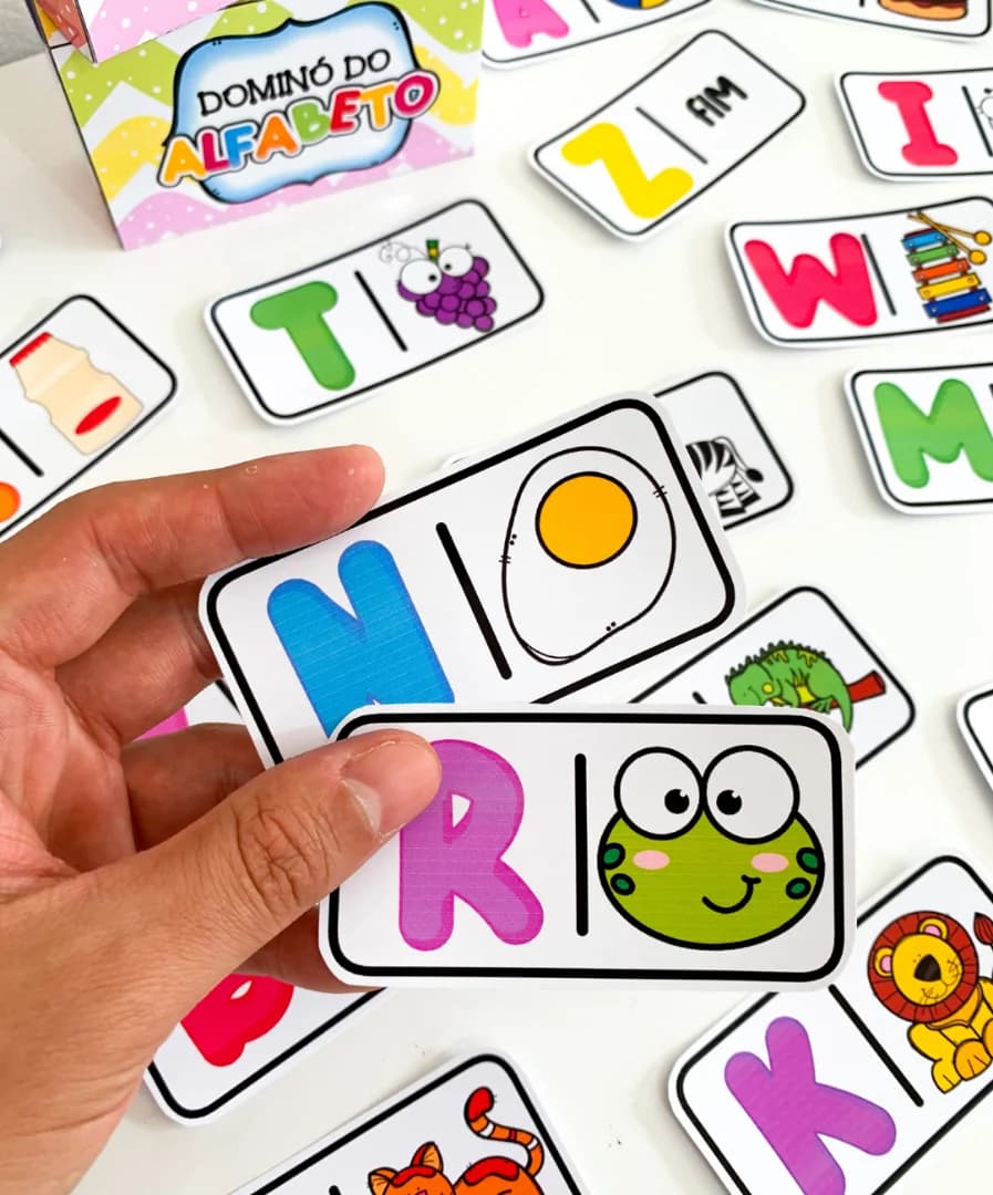 atividade pedagógica dominó do alfabeto educação infantil.webp