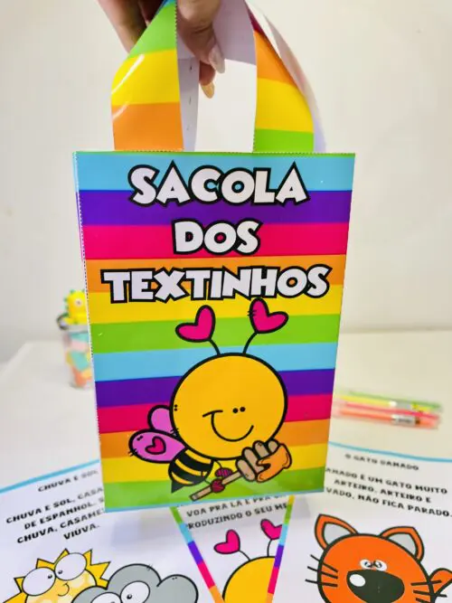 "Brincadeiras educativas" "Contação de histórias" "Jogos de palavras" "Recursos visuais" "Interação social Criatividade" "alfabetização" material lúdico para alfabetização" "recurso pedagógico para alfabetizar"