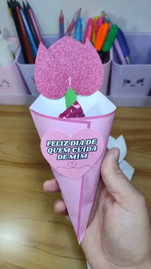 "Cartões para Colorir Dia das Mães" "Cartões flor para Colorir Dia das Mães" "Cartão Dia das Mães" "Cartão flor Dia das Mães" "Cartões Dia das Mães" "Cartão para o Dia das Mães" "Cartões para o Dia das Mães" "Modelo de cartão Dia das Mães" "Ideias de cartão Dia das Mães" "Cartão Dia das Mães para imprimir" "Cartão Dia das Mães feito à mão" "Cartão Dia das Mães personalizado" "Lembrancinhas Dia das Mães escola" "Lembrancinhas Dia das Mães educação infantil" "Lembrancinhas Dia das Mães fáceis de fazer" "Lembrancinhas Dia das Mães criativas" "Lembrancinhas Dia das Mães alunos" "Ideias lembrancinhas Dia das Mães escola" "Lembrancinhas Dia das Mães para imprimir" "Cartões Dia das Mães para imprimir" "Moldes lembrancinhas Dia das Mães para imprimir" "Tags Dia das Mães para imprimir" "Lembrancinhas Dia das Mães educação infantil para imprimir" "Lembrancinhas Dia das Mães fáceis para imprimir" "dia de quem cuida de mim"