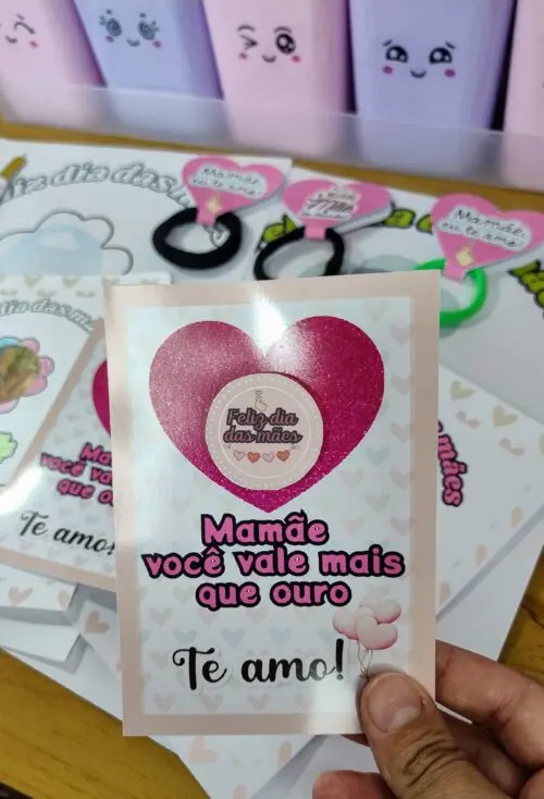 "Cartões para Colorir Dia das Mães" "Cartões flor para Colorir Dia das Mães" "Cartão Dia das Mães" "Cartão flor Dia das Mães" "Cartões Dia das Mães" "Cartão para o Dia das Mães" "Cartões para o Dia das Mães" "Modelo de cartão Dia das Mães" "Ideias de cartão Dia das Mães" "Cartão Dia das Mães para imprimir" "Cartão Dia das Mães feito à mão" "Cartão Dia das Mães personalizado" "Lembrancinhas Dia das Mães escola" "Lembrancinhas Dia das Mães educação infantil" "Lembrancinhas Dia das Mães fáceis de fazere" "Lembrancinhas Dia das Mães criativas" "Lembrancinhas Dia das Mães alunos" "Lembrancinhas Dia das Mães baratas" "Lembrancinhas Dia das Mães com material reciclado" "Ideias lembrancinhas Dia das Mães escola" "Lembrancinhas Dia das Mães para imprimir" "Cartões Dia das Mães para imprimir" "Moldes lembrancinhas Dia das Mães para imprimir" "Tags Dia das Mães para imprimir" "Lembrancinhas Dia das Mães educação infantil para imprimir" "Lembrancinhas Dia das Mães fáceis para imprimir"