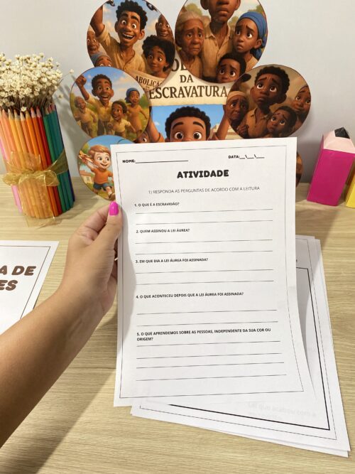 recurso pedagógico Abolição da Escravidão, tividades Abolição da Escravidão, material didático Abolição da Escravidão, recurso lúdico Abolição da Escravidão, material lúdico Abolição da Escravidão, material pedagógico Abolição da Escravidão, Dinâmicas Abolição da Escravidão, Planos de aula Abolição da Escravidão, Sequência didática Abolição da Escravidão, Material didático Abolição da Escravidão, Recursos visuais Abolição da Escravidão, Textos Abolição da Escravidão, Propostas pedagógicas Abolição da Escravidão, Plano de aula Abolição da Escravidão Ensino Fundamental, Atividades sobre a Lei Áurea para educação infantil, Material didático sobre a resistência à escravidão no Brasil Império, Vídeos educativos sobre o fim da escravidão no Brasil, Sequência didática sobre os movimentos abolicionistas, Abolição da Escravidão, Fim da Escravidão no Brasil, Lei Áurea 13 de maio, Libertação dos escravos, História da Abolição, Contexto da Abolição
