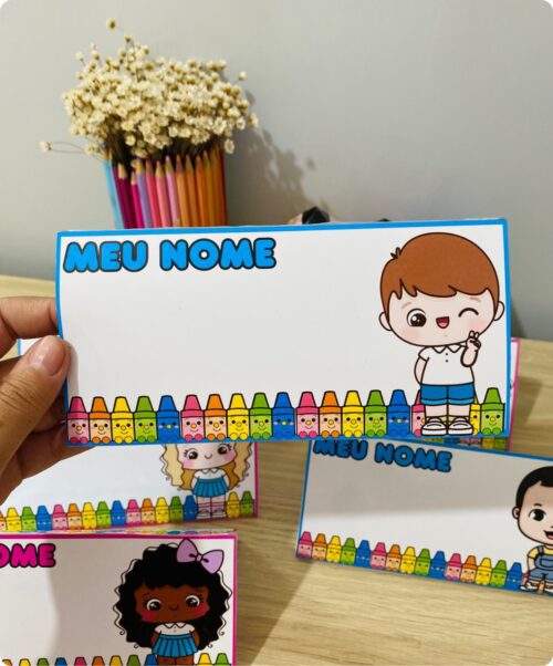 arquivo volta as aulas, arquivo digital volta às aulas, arquivo pedagógico digital volta às aulas, crachá volta as aulas pdf, arquivo crachá de mesa para imprimir , crachá de mesa para imprimir educação infantil, arquivo digital pedagógico crachá de mesa, arquivo lembrancinhas volta as aulas, arquivo digital lembrancinhas volta as aulas, lembrancinhas volta as aulas pdf, recurso pedagógico volta às aulas, arquivo crachá de mesa pdf, recursos para educação infantil, recurso para volta às aulas, recurso pedagógico para volta às aulas